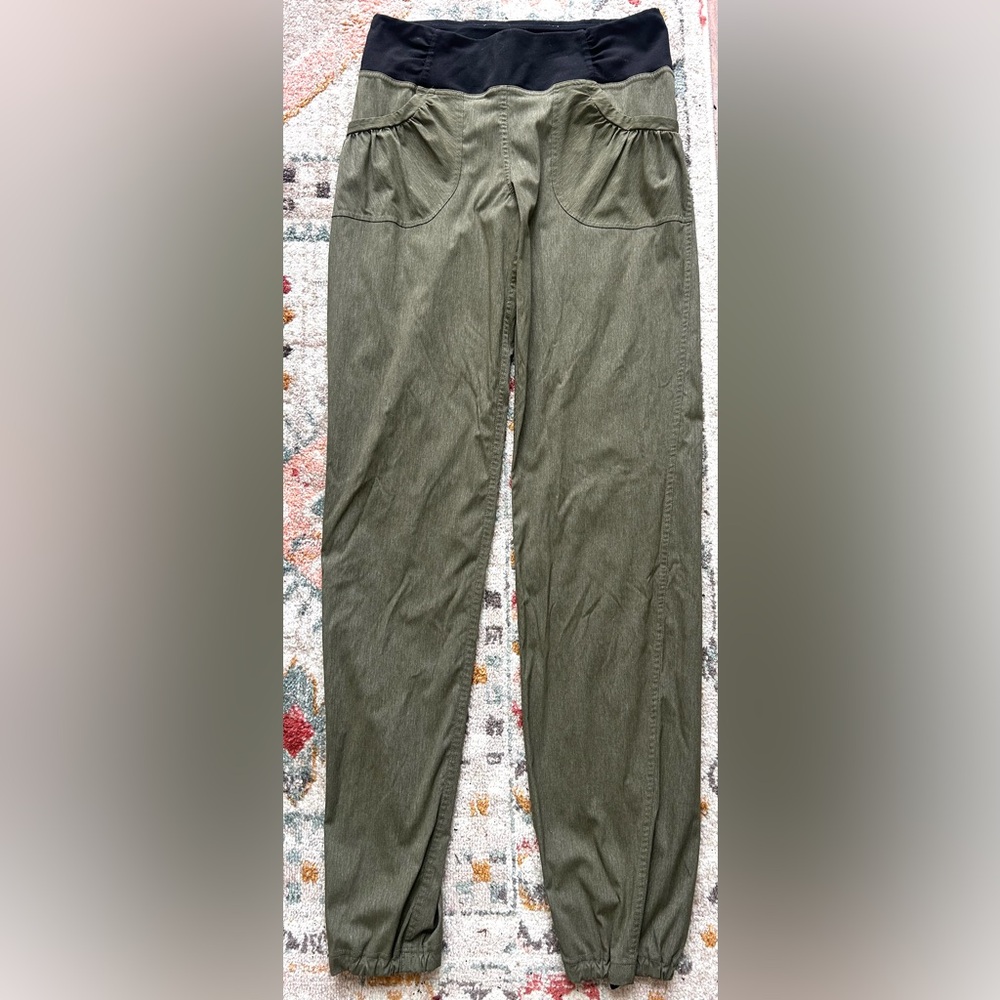 prAna Mantra Joggers - Olive Green (Estimated Size M / 8-10)